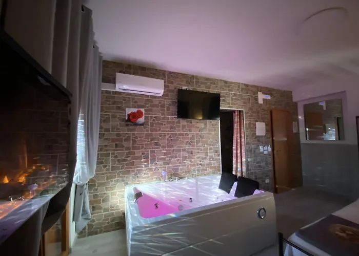 Perugia Suite 3* بيرودجا